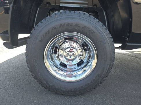 New 2026 RAM 3500 Tradesman AWD/4WD image 25