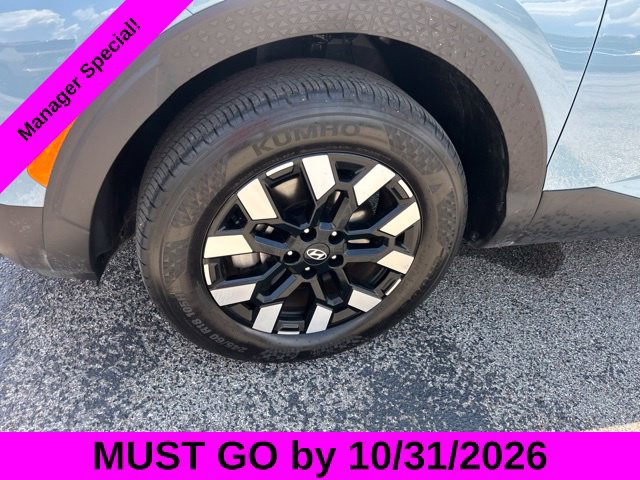 Used 2025 Hyundai Santa Cruz SEL FWD image 10