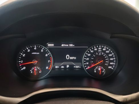 Used 2019 Kia Stinger GT1 RWD image 19