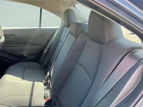 Used 2026 Toyota Corolla LE w/ Carpet Mat Package (TMS) FWD image 18