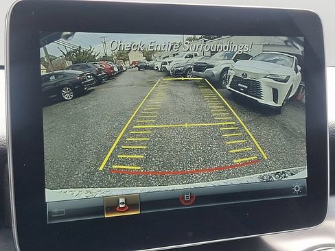 Used 2018 Mercedes-Benz GLA 250 4MATIC image 19