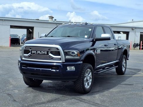 Used 2018 RAM 2500 Limited AWD/4WD image 2