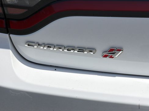 Used 2022 Dodge Charger SXT AWD/4WD image 30