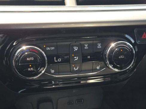 New 2026 Chevrolet Trax LT w/ Driver Confidence Package FWD image 26