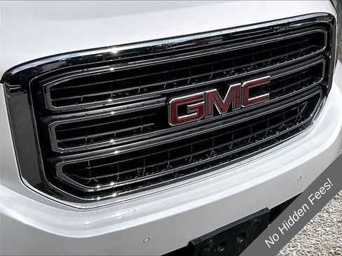 Used 2018 GMC Yukon SLT w/ Open Road Package AWD/4WD image 26