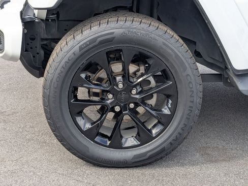 Used 2021 Jeep Wrangler Unlimited Sahara image 10