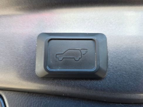 Used 2021 Toyota RAV4 XSE w/ XSE Grade Weather Package image 13