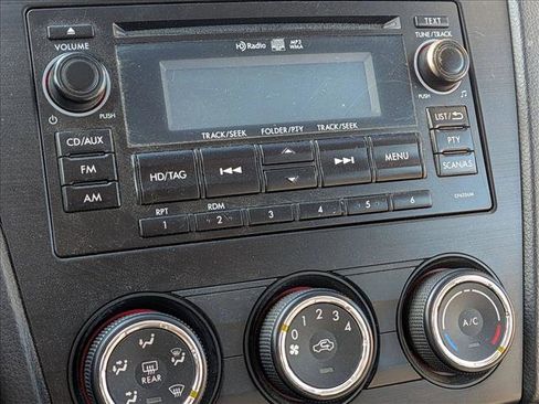 Used 2015 Subaru Forester 2.5i Premium w/ All-Weather Package image 5