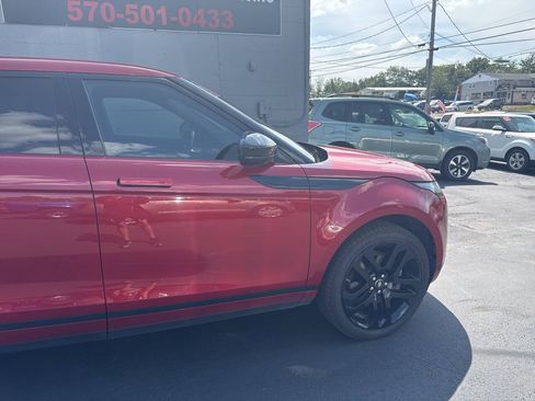 Used 2020 Land Rover Range Rover Evoque SE AWD/4WD image 12