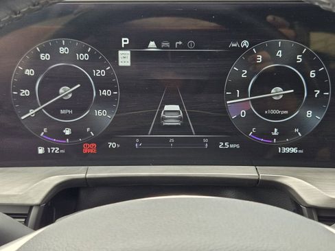 Used 2025 Kia Telluride SX X-Line image 14