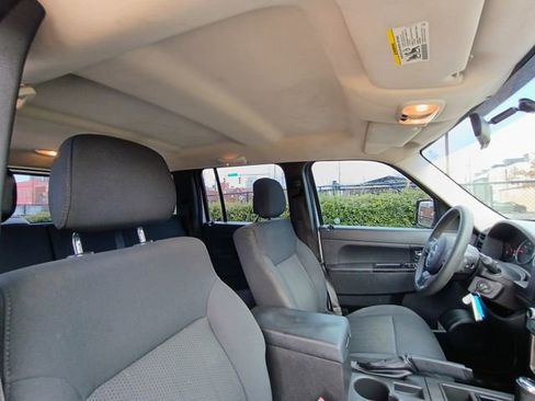 Used 2012 Jeep Liberty Sport image 47