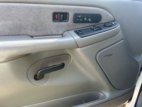 Used 2003 GMC Sierra 2500 SLT w/ SLT Preferred Equipment Group image 7