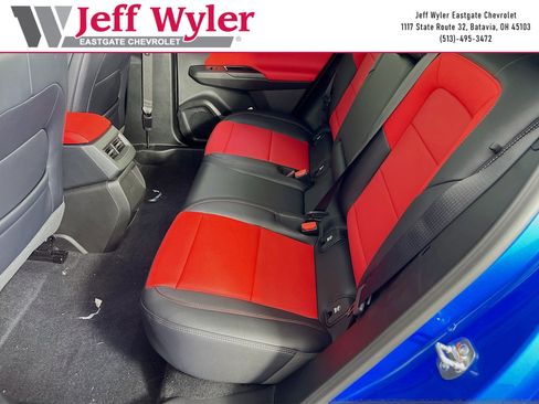 New 2025 Chevrolet Equinox EV RS w/ LPO, All-Weather Mat Package image 5