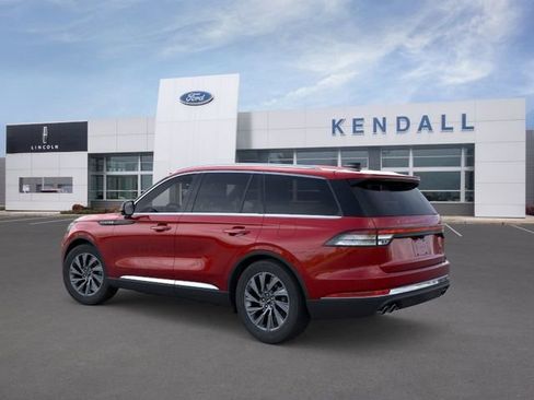 New 2026 Lincoln Aviator AWD image 4