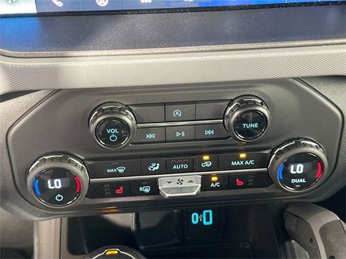 Used 2024 Ford Bronco Big Bend image 14