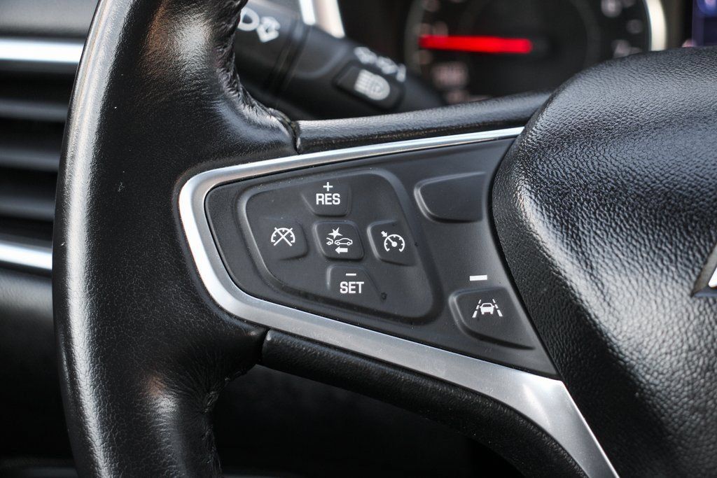Used 2022 Chevrolet Equinox LT w/ Driver Convenience Package FWD image 22