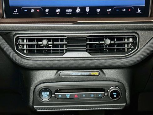 New 2026 Ford Bronco Sport Outer Banks w/ Sasquatch Outer Banks Package AWD/4WD image 12