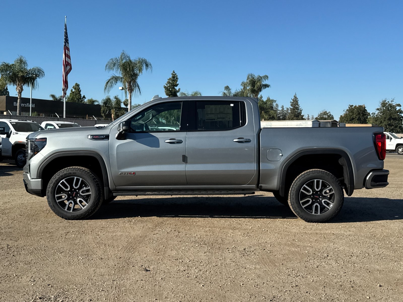 New 2026 GMC Sierra 1500 AT4 w/ AT4 Premium Package AWD/4WD image 7