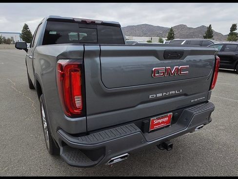 Used 2020 GMC Sierra 1500 Denali w/ Denali Ultimate Package RWD image 4
