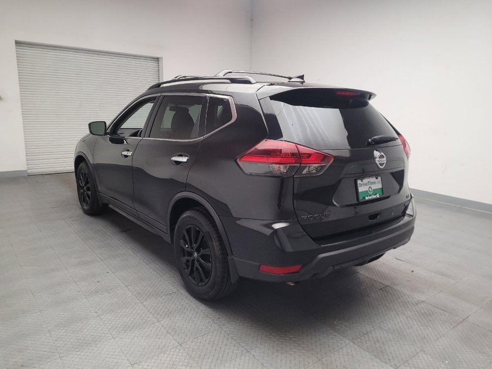 Used 2018 Nissan Rogue SV FWD image 5