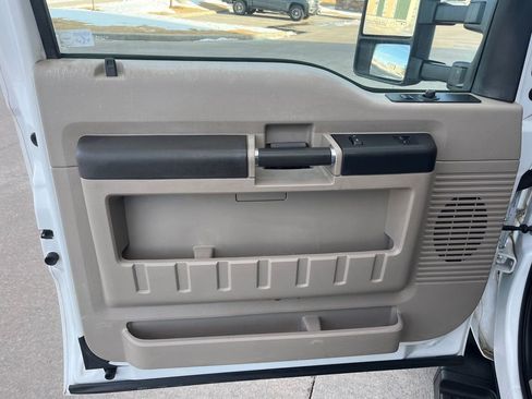 Used 2008 Ford F450 XLT image 9