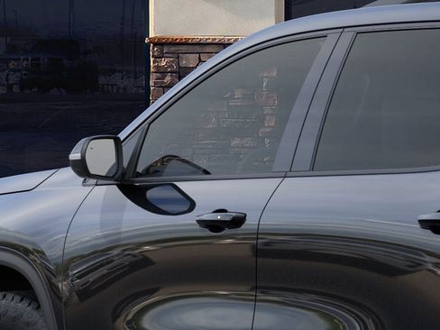 New 2026 Chevrolet Traverse Z71 image 36