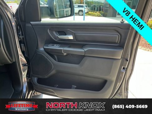 New 2026 RAM 1500 Express AWD/4WD image 30