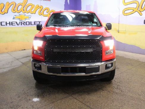 Used 2017 Ford F150 XLT image 3