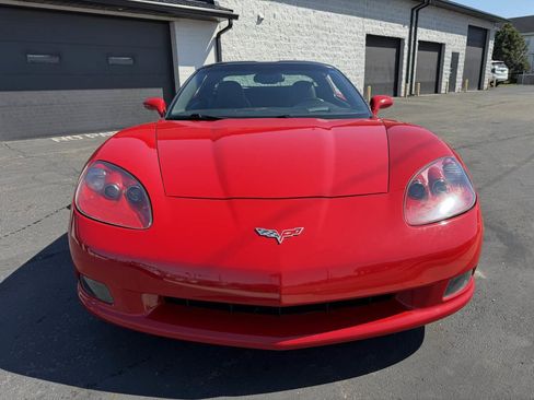 Used 2006 Chevrolet Corvette Coupe w/ Preferred Equipment Group image 7