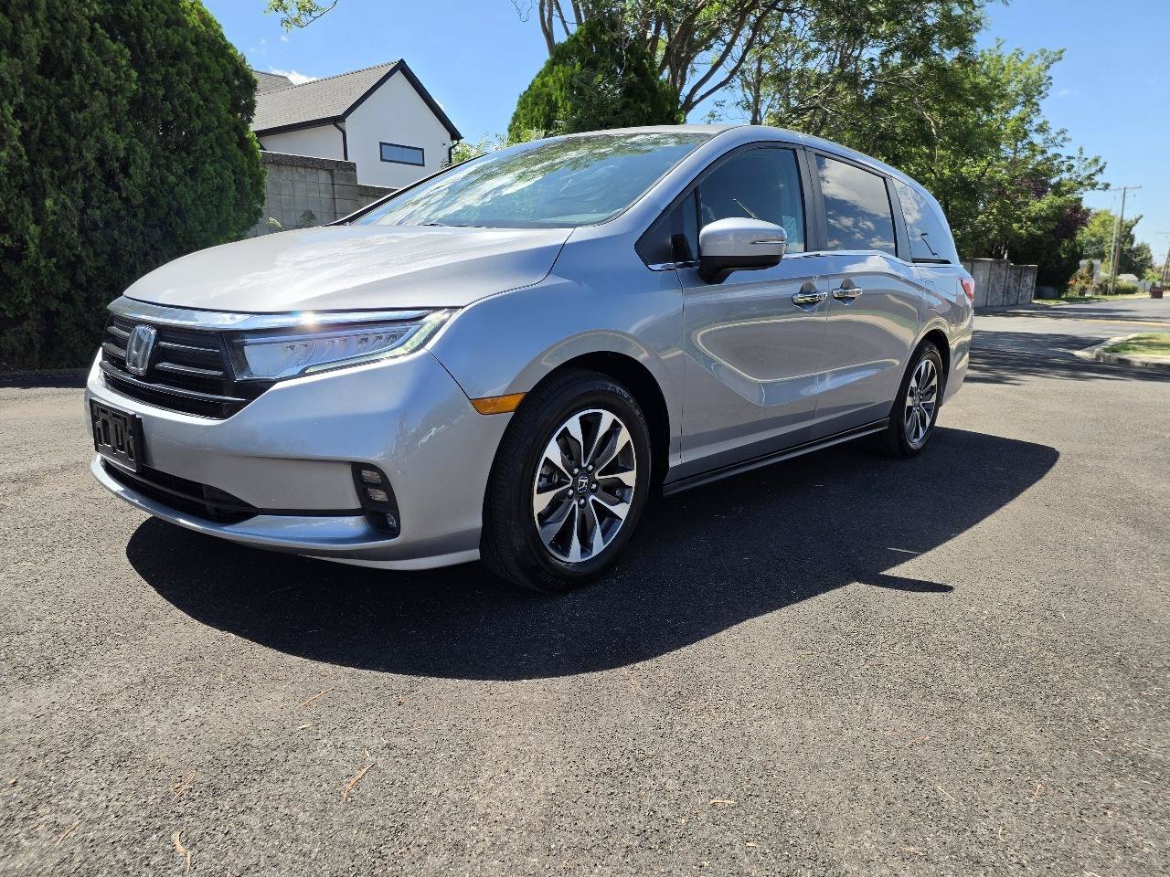 Used 2023 Honda Odyssey EX-L image 1