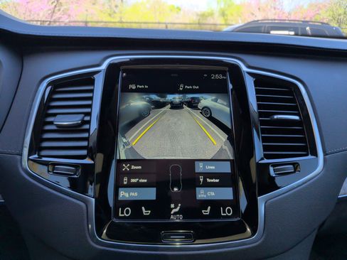 Used 2021 Volvo XC90 T8 Inscription image 18