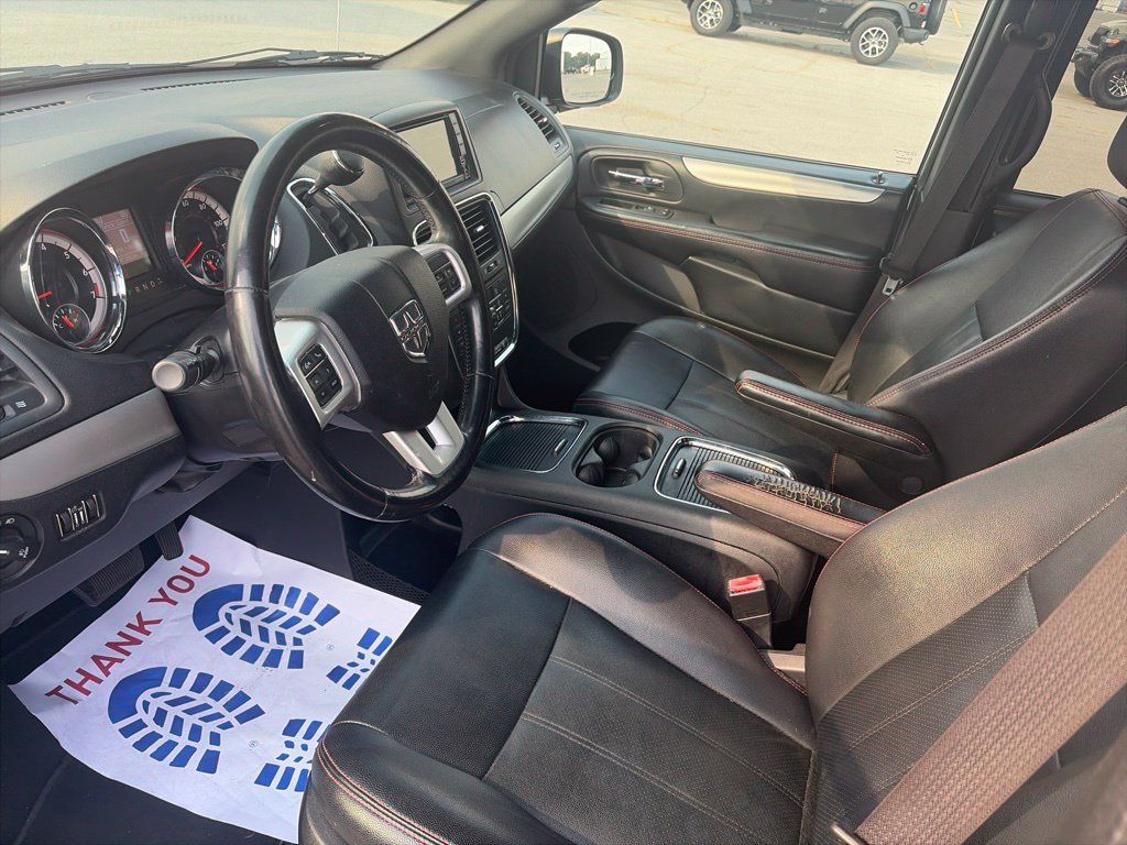 Used 2019 Dodge Grand Caravan GT w/ Safety Sphere Group FWD image 15