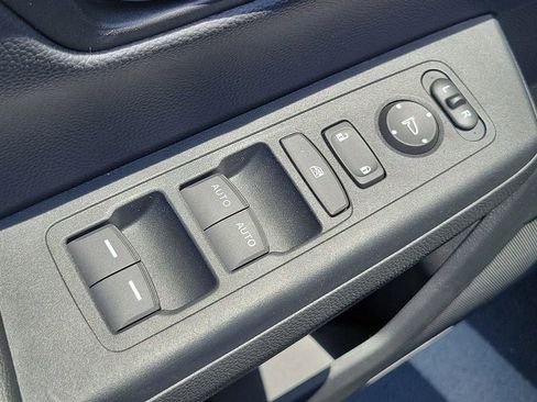 Certified 2025 Honda CR-V EX image 20