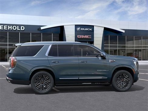 New 2026 GMC Yukon Denali w/ Sun & Power Step Package image 5