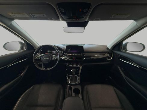 Used 2023 Kia Seltos EX image 5