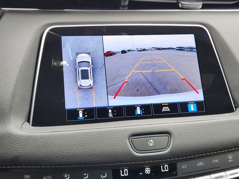 Certified 2023 Cadillac XT4 Sport w/ Enhanced Visibility Package image 17