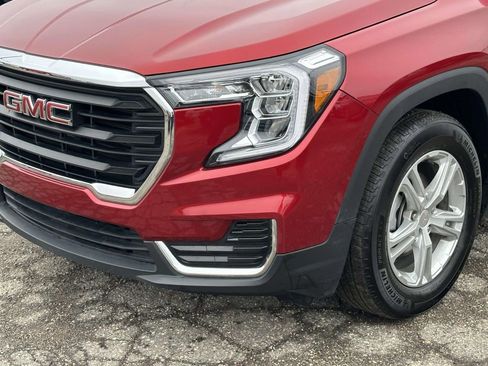 Certified 2023 GMC Terrain SLE w/ Driver Convenience Package image 8