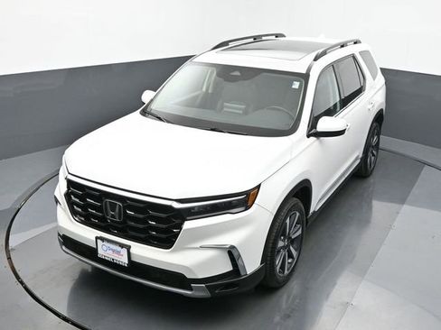 Used 2023 Honda Pilot Touring image 20