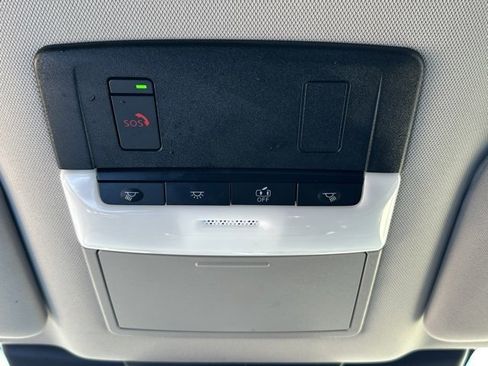 Certified 2023 Nissan Pathfinder SL w/ Lighting Package (N92) image 34