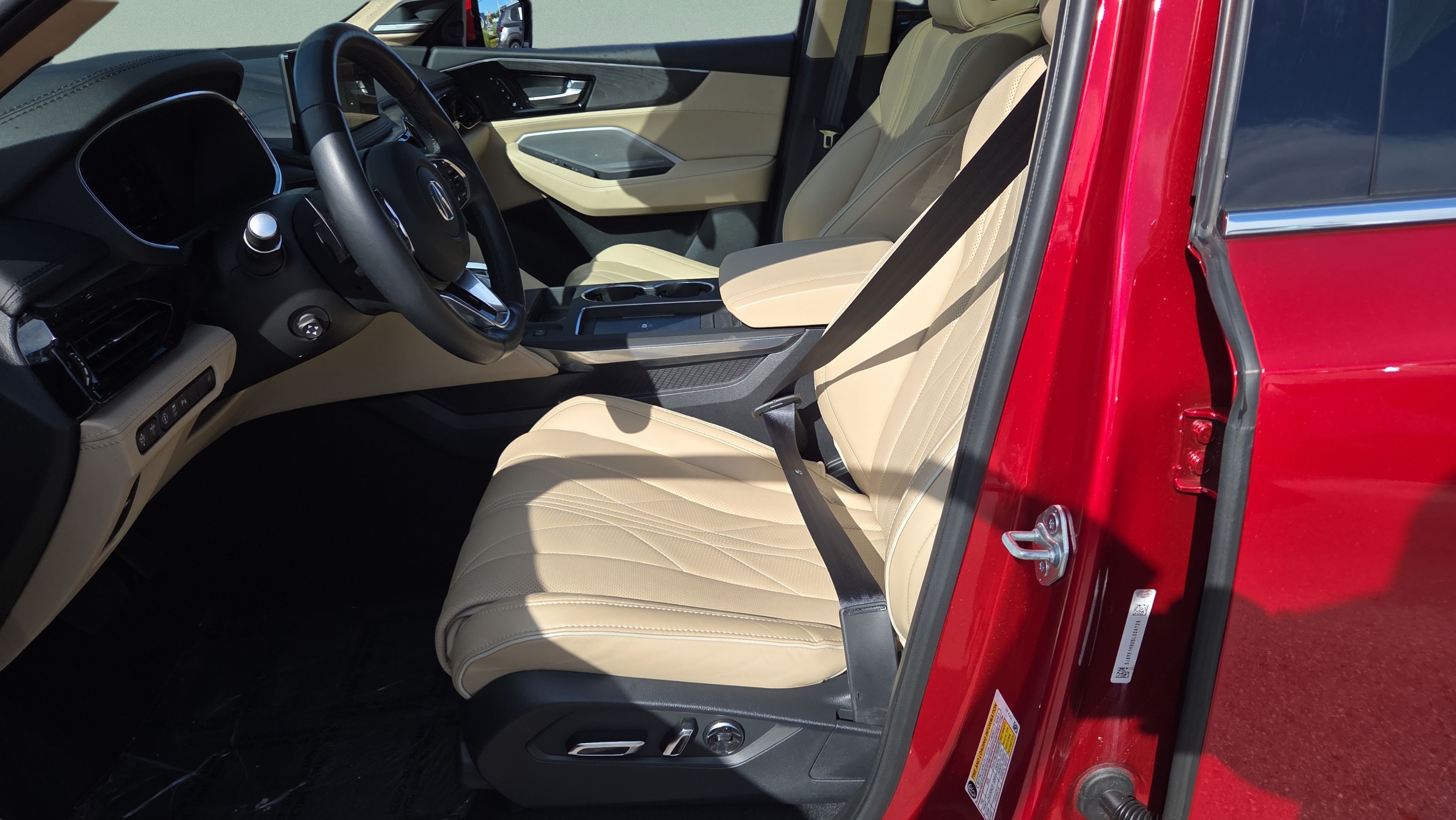 Certified 2025 Acura MDX w/ Advance Package AWD/4WD image 9