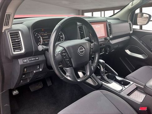 Used 2023 Nissan Frontier SV w/ SV Convenience Package image 17