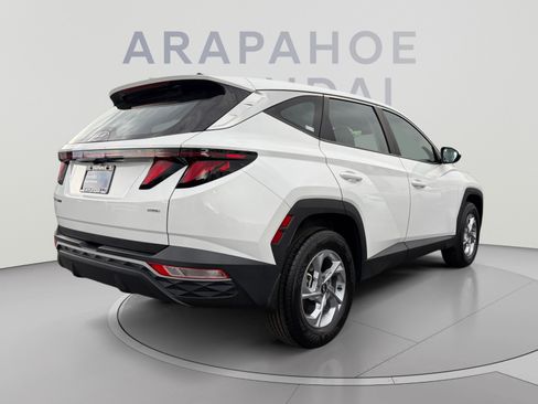 Used 2023 Hyundai Tucson SE AWD/4WD image 5