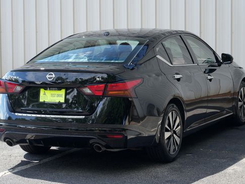 Used 2021 Nissan Altima 2.5 SL FWD image 47