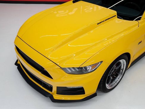 Used 2015 Ford Mustang GT Premium w/ GT Performance Package RWD image 5