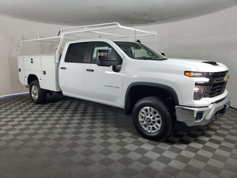 New 2026 Chevrolet Silverado 2500 W/T w/ WT Convenience Package image 3