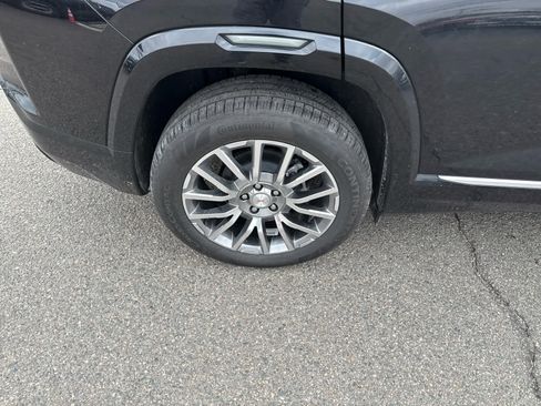 New 2026 GMC Terrain Denali image 9