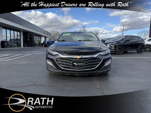 Used 2023 Chevrolet Malibu LT image 3