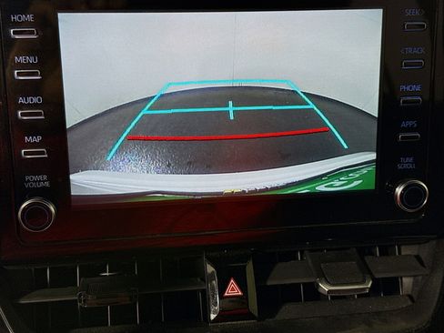 Used 2020 Toyota Corolla SE image 19