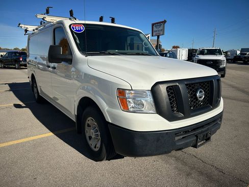 Used 2019 Nissan NV 2500 SV image 11