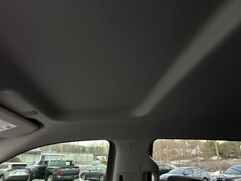 Used 2022 Chevrolet Silverado 1500 LT Trail Boss image 16